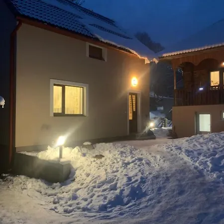 Cottage house Podobovets Exterior photo