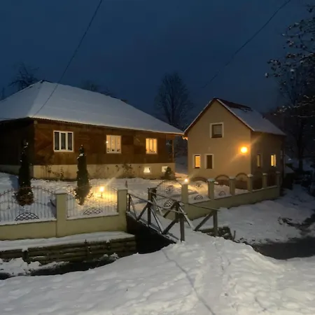 Cottage house Podobovets Exterior photo